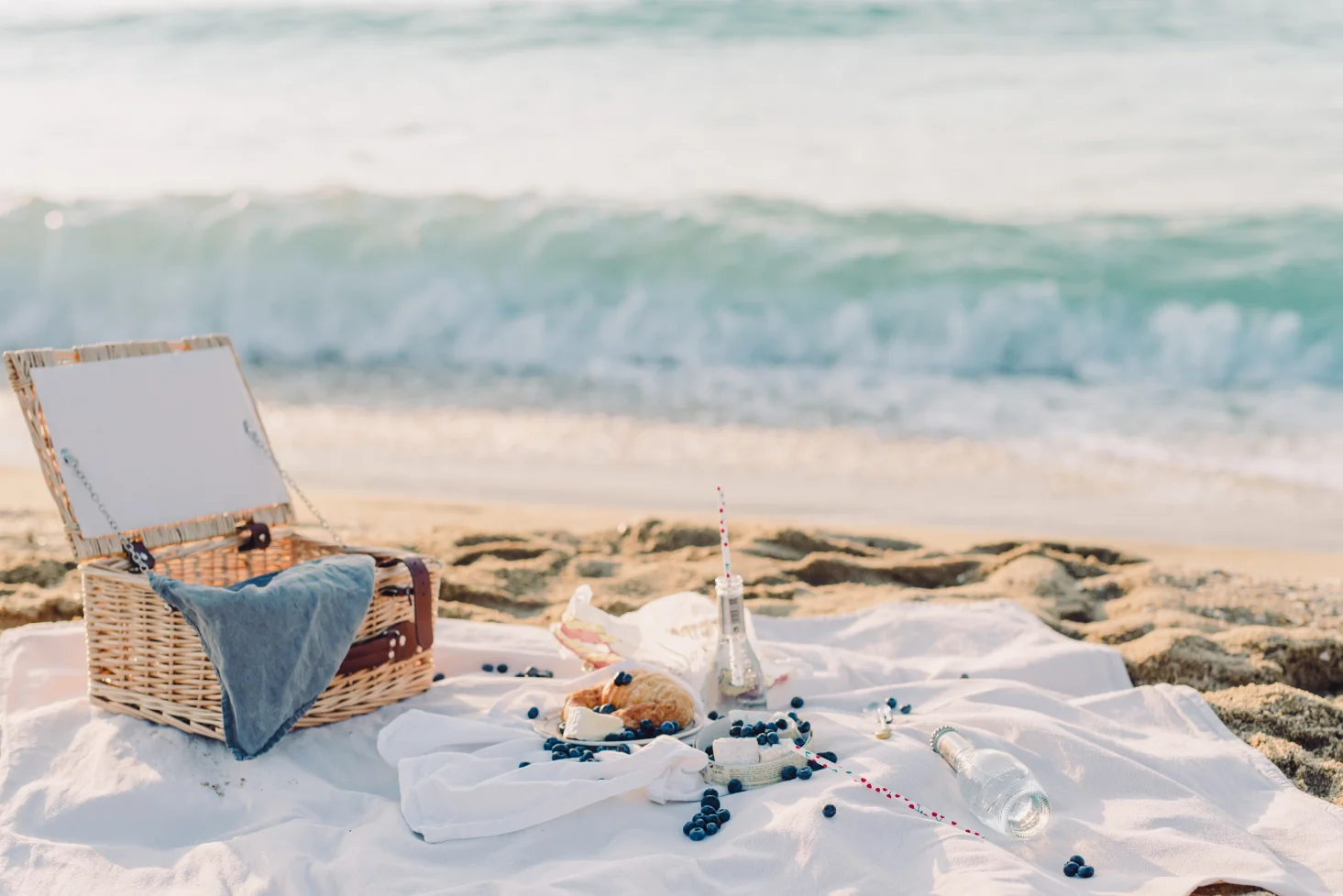 woven beach blanket